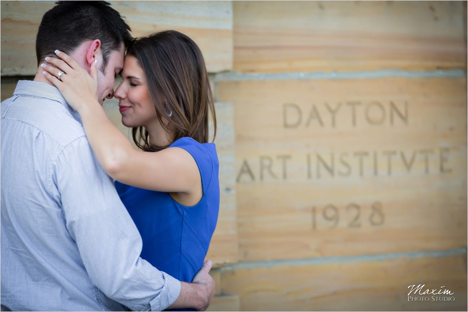 Dayton Art Institute Engagement Photography