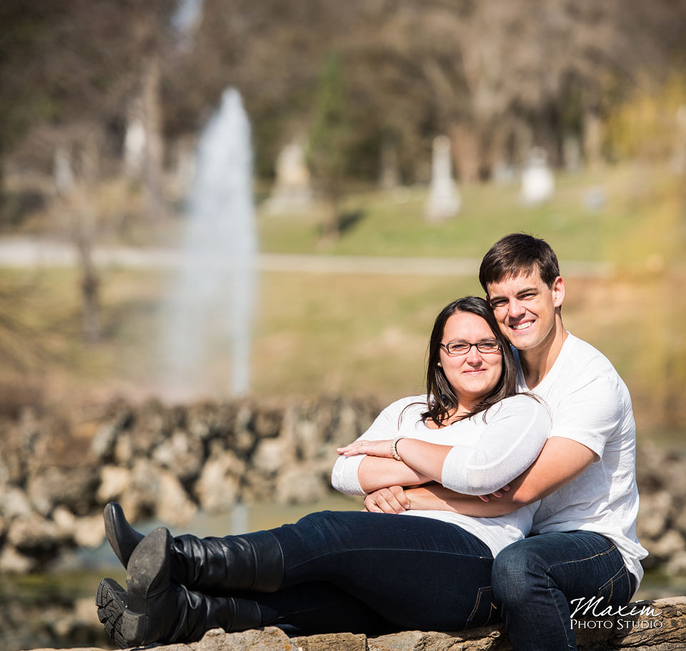 fountain engagement, Spring Grove Cemetery Engagement