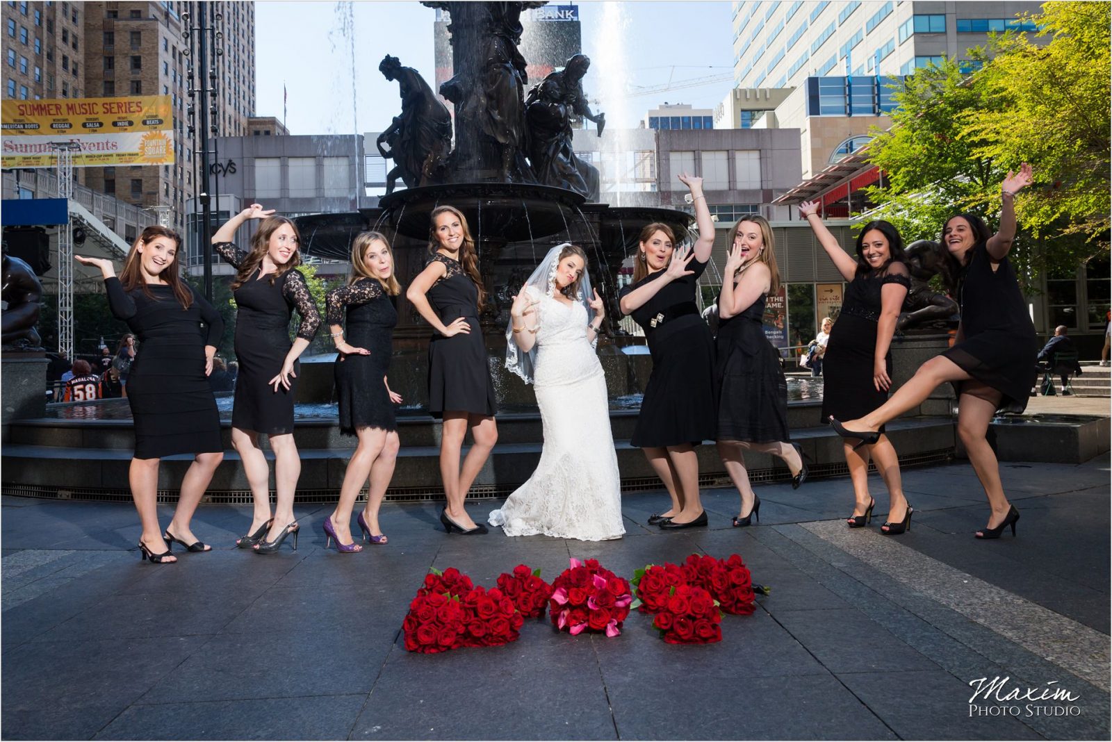 Fountain Square Cincinnati Wedding Bridal Party