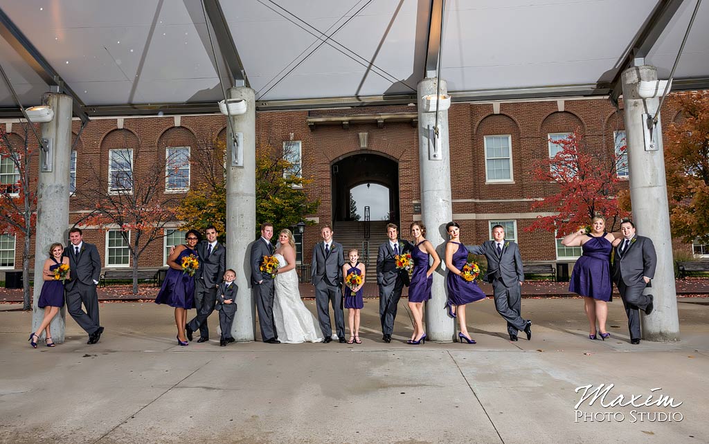 University Cincinnati Wedding pictures cj01