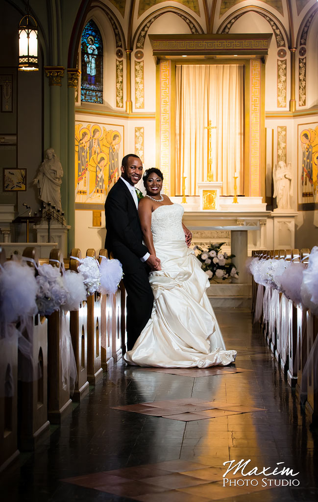 Bridal Groom St. Aloysius Chapel Cincinnati Wedding