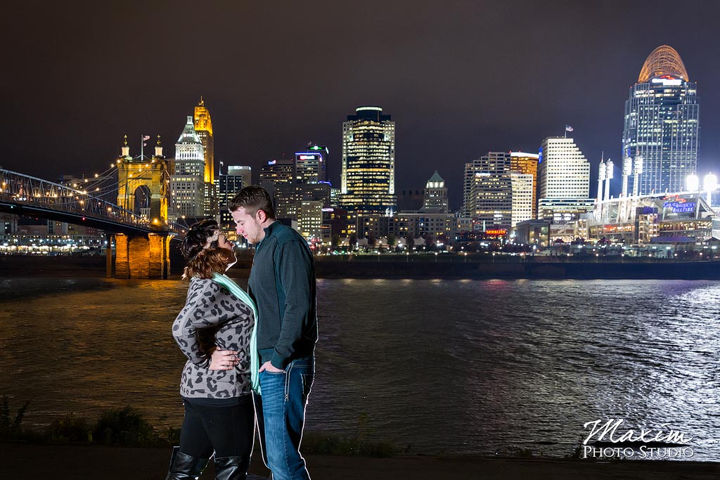 Roebling Bridge Cincinnati Ohio night time engagement pictures