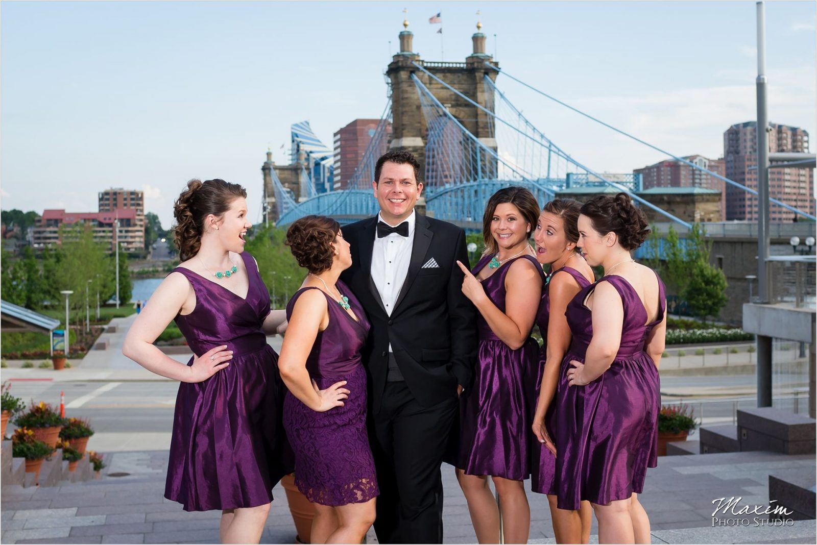 Smale Riverfront Park Groom Bridesmaids Party, Roebling Bridge, Marriott Rivecenter