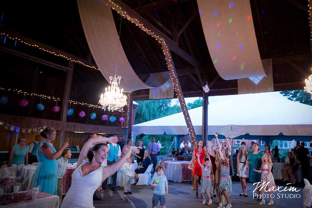 Willow Tree Reception Photography