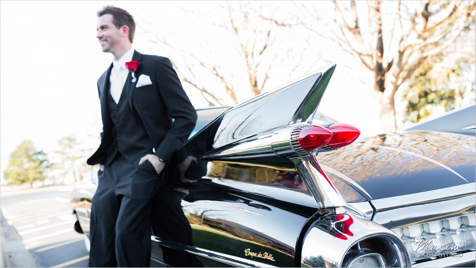 Dayton Marriott Wedding antique Car groom