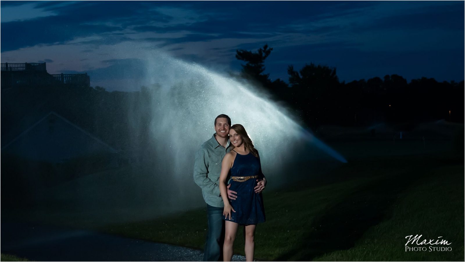 Ivy Hills Country Club Engagement fountains
