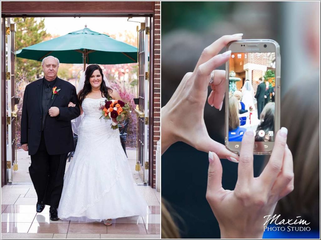 Best Cincinnati Wedding Photographer, Manor House, Cell phone wedding ceremony