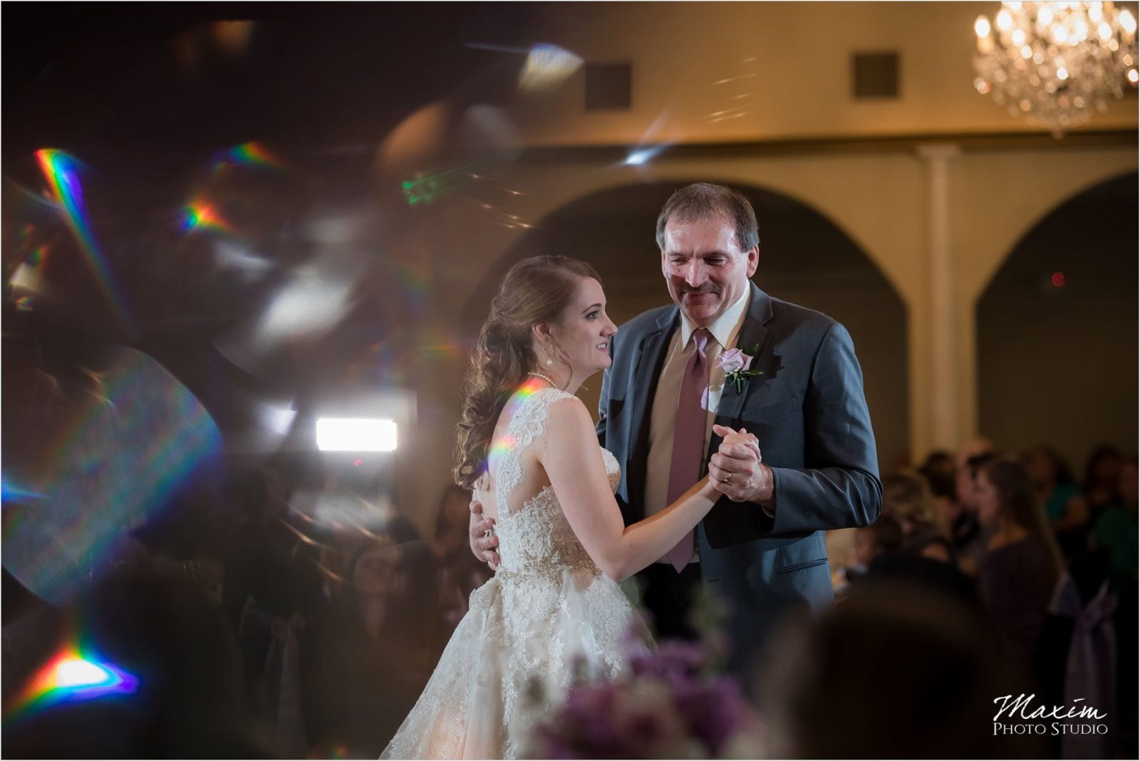 Norlyn Manor, Cincinnati Wedding Photography, Wedding Reception dance