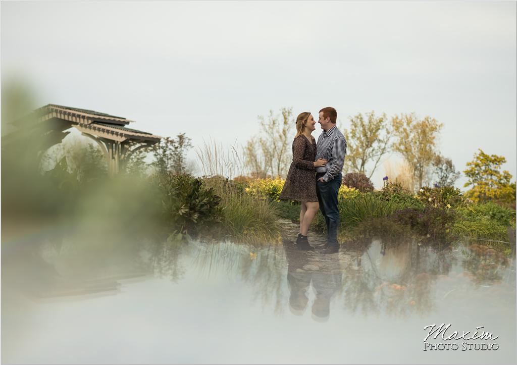 Dayton Wedding Photographer Cox Arboretum Engagement-nj-12