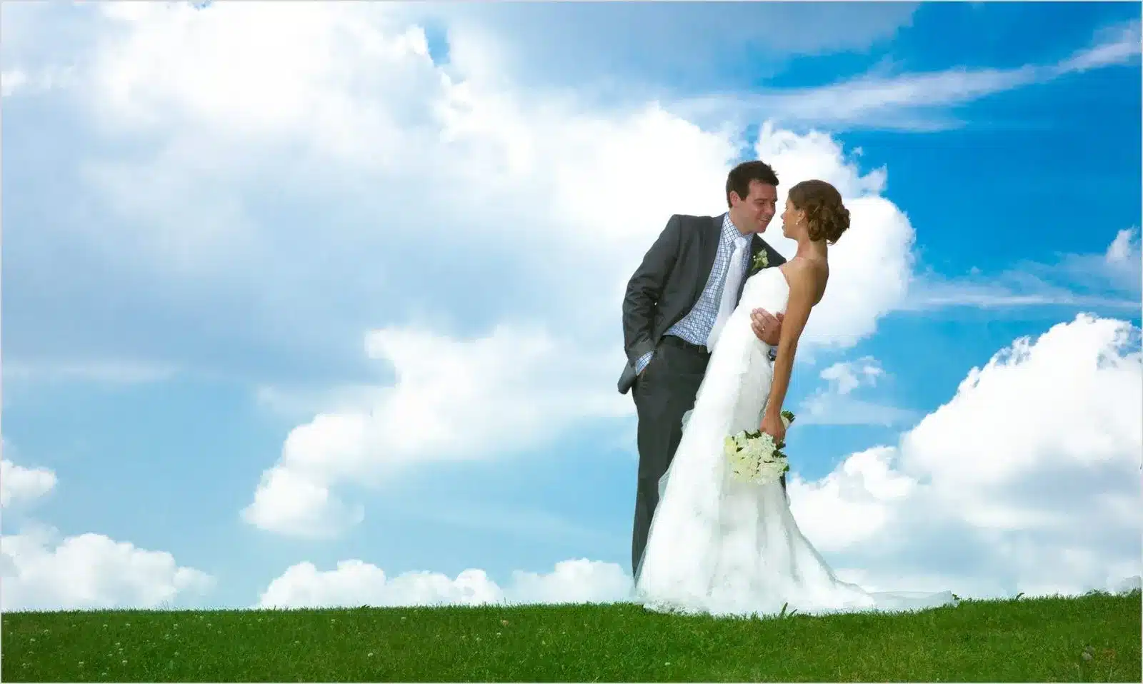 find the best cincinnati wedding photographer, How to Find the Best Cincinnati Wedding Photographer