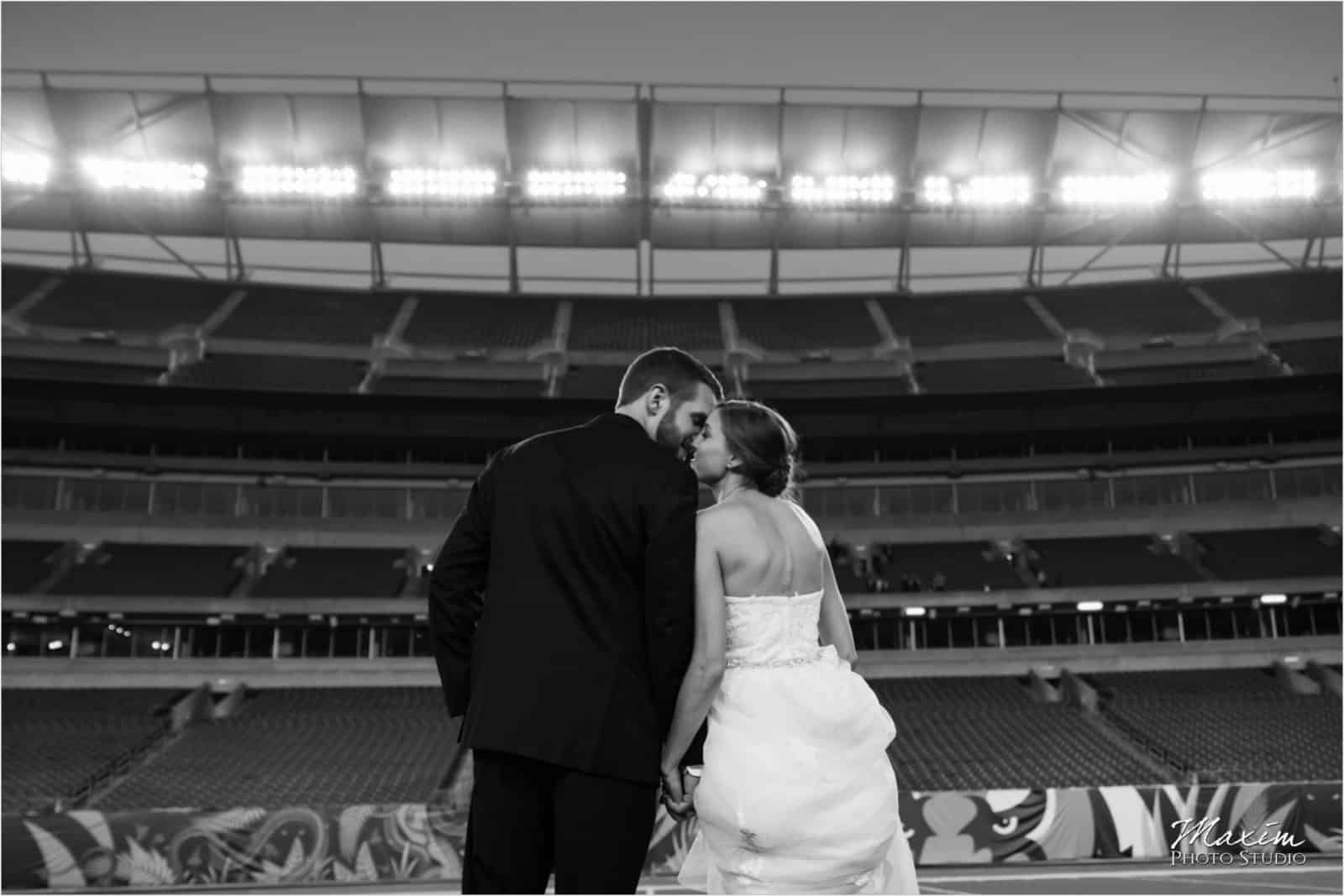 Paul Brown Stadium Wedding, Becca + Curt &#8211; Paycor Stadium Cincinnati