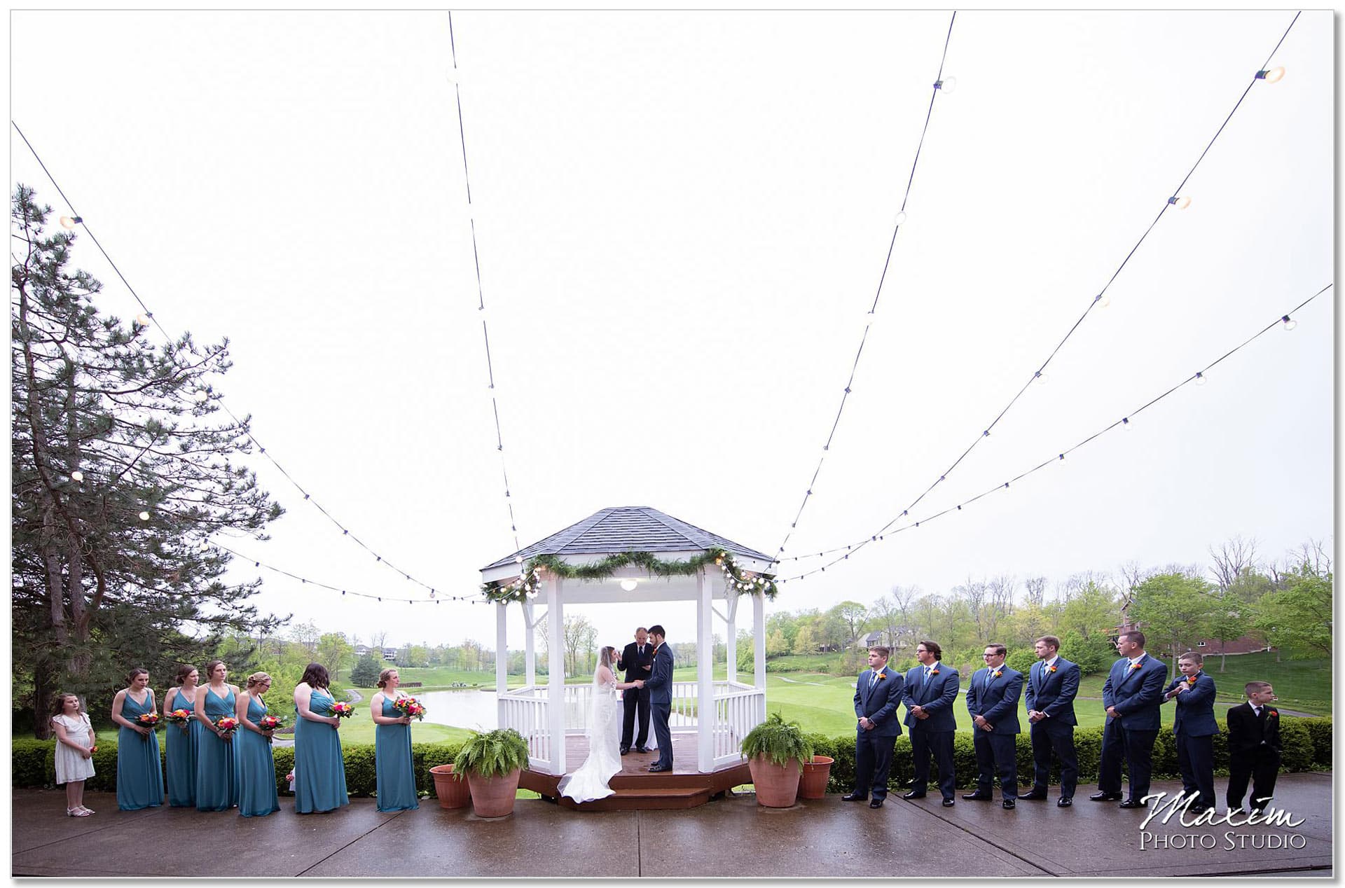 Pebble Creek Cincinnati Wedding ceremony