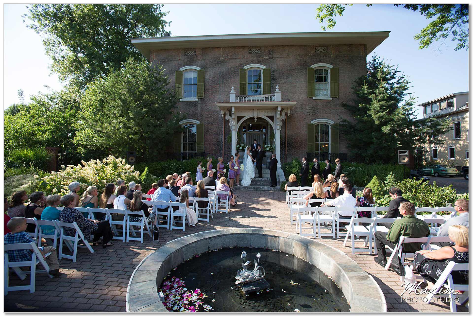 Taylor Mansion Columbus wedding ceremony reception