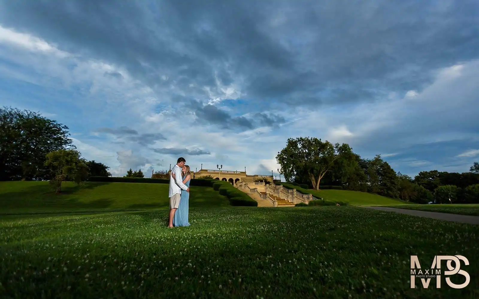 Ault Park Cincinnati Wedding Engagement photography, Top 10 favorite Cincinnati engagement locations