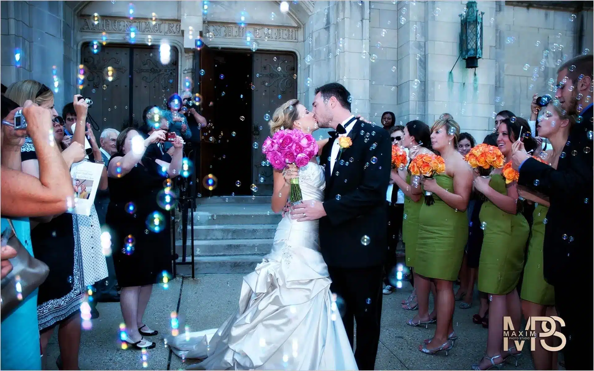 average wedding photographer cost, Top 10 factors for Average Wedding Photographer cost