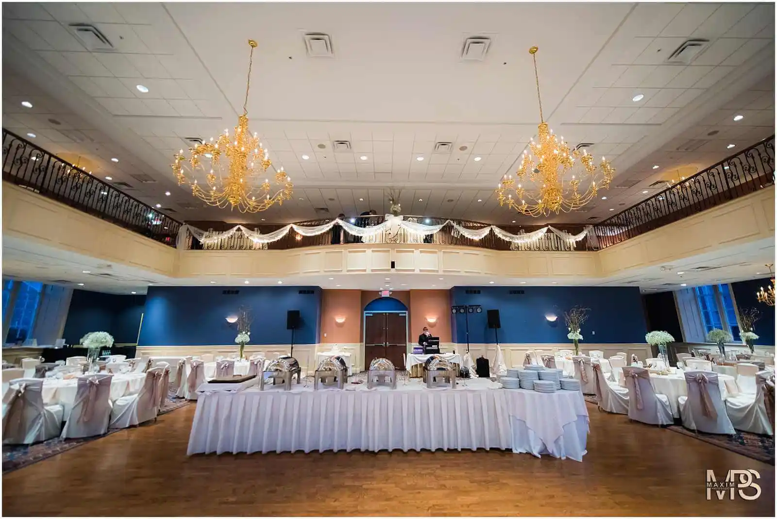 Elegant Covington KY wedding reception venue with decorated bridal table.