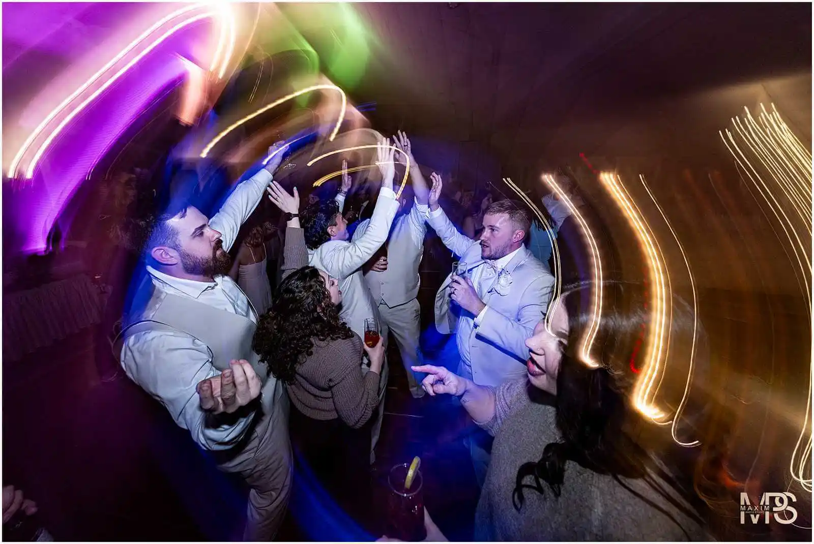 Manor House Ohio Wedding reception dancing with shutter drag