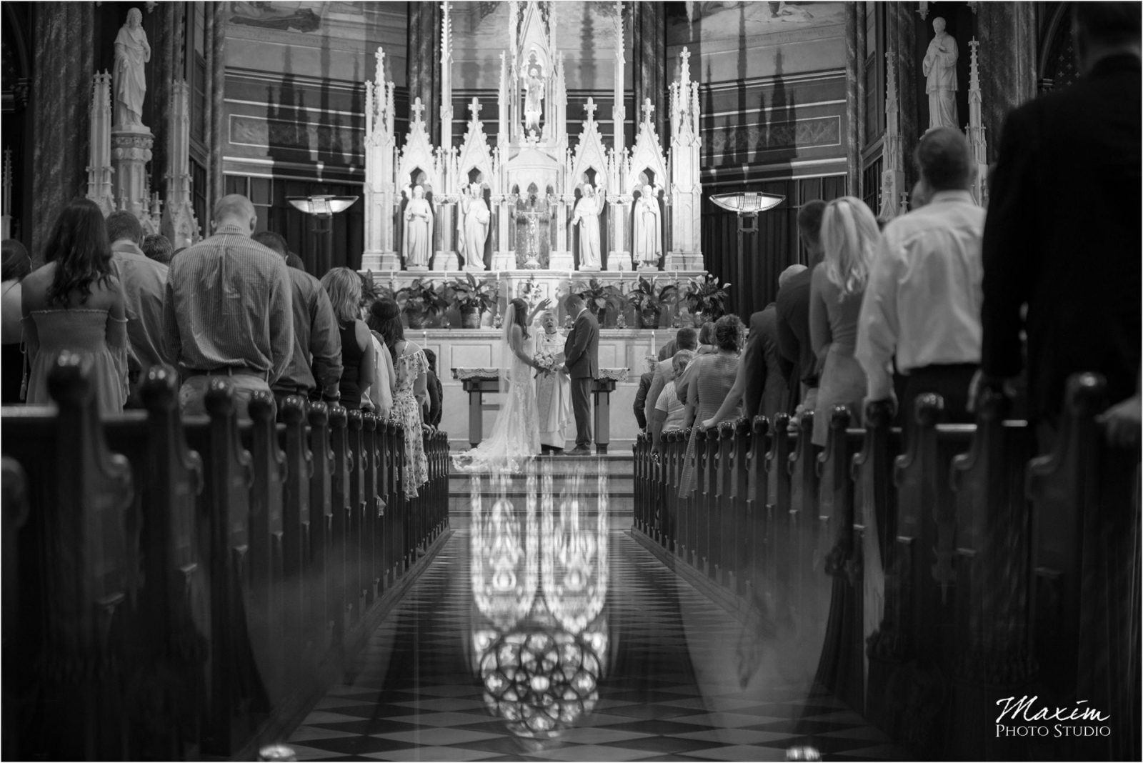 Cincinnati Wedding Photographers st xavier church lr 62