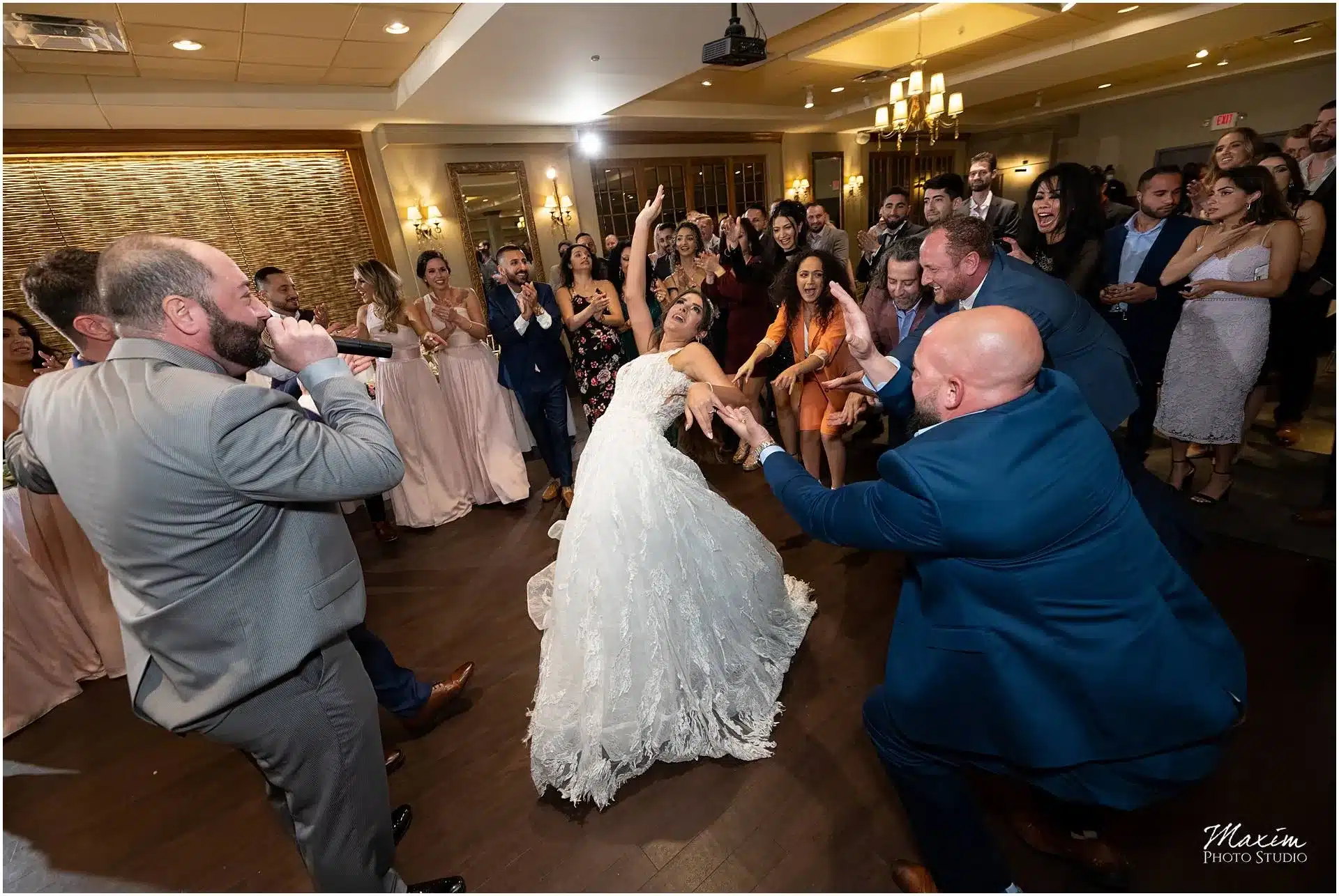Dayton Wedding Photographers, Lebanese Cincinnati Wedding, Madison Event Center, Roebling Bridge pictures