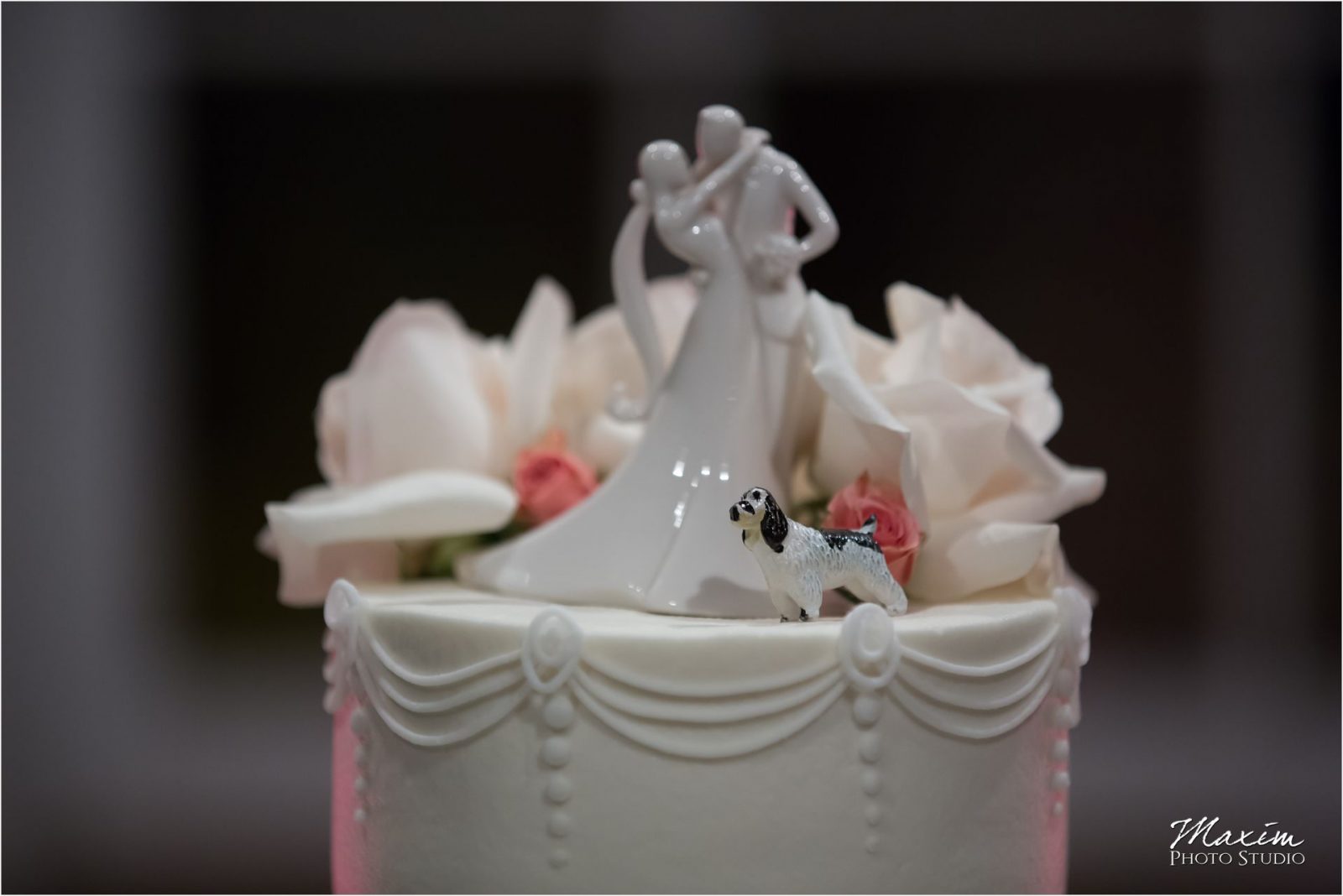 Longworth Hall Cincinnati Wedding Cake topper
