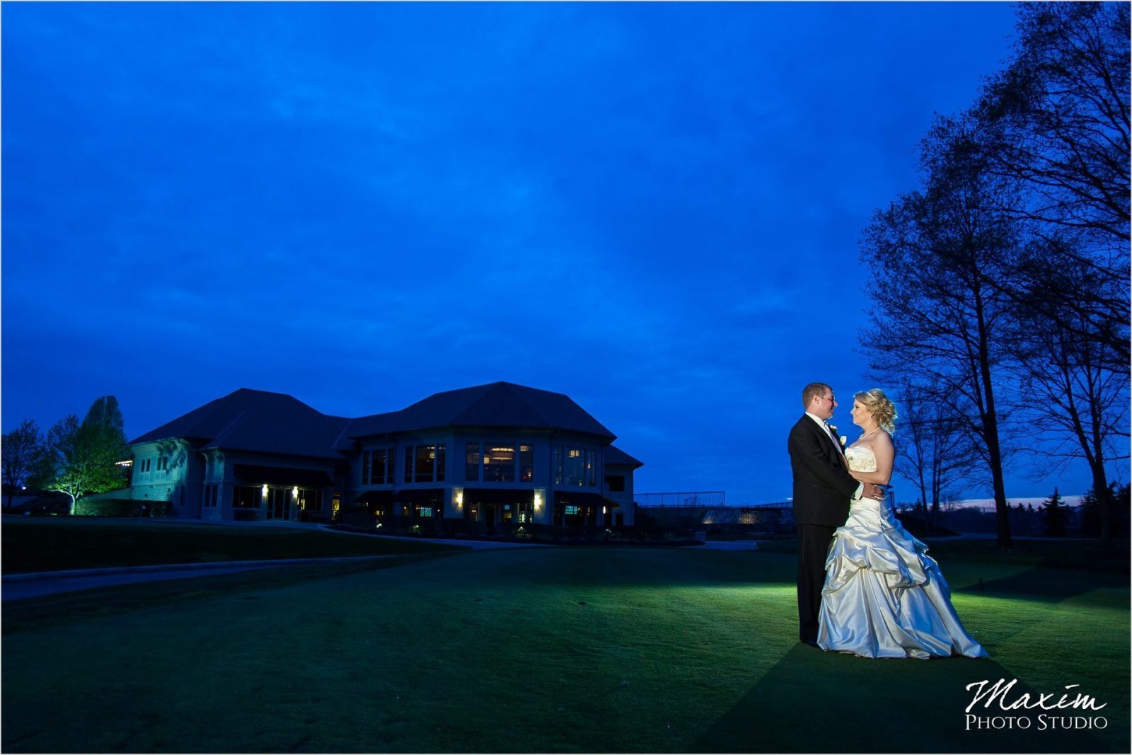 Scioto Reserve Country Club Sunset Wedding