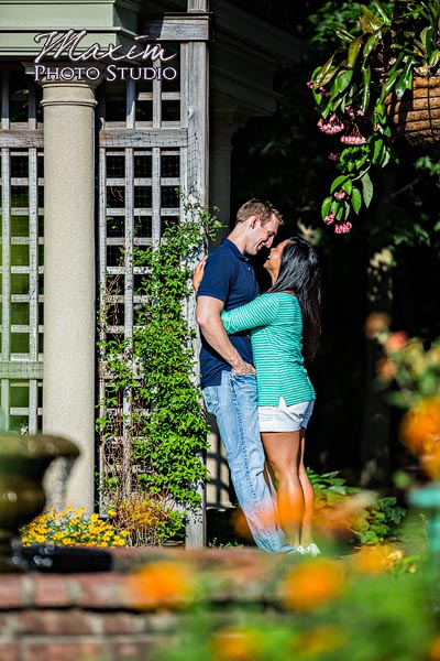 dayton-wedding-photographer-wegerzyn-gardens-dayton-ohio-engagement-004