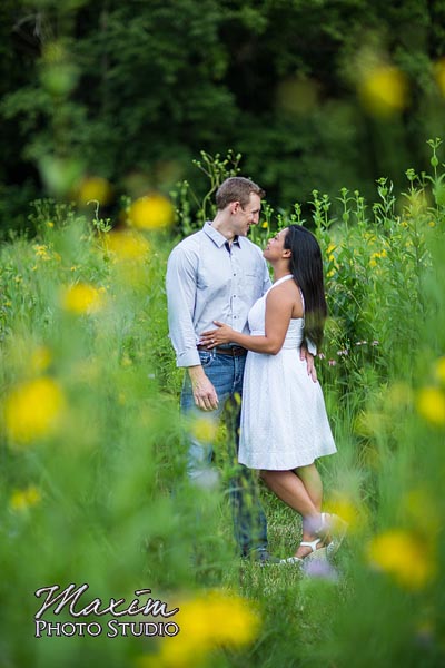 dayton-wedding-photographer-wegerzyn-gardens-dayton-ohio-engagement-015