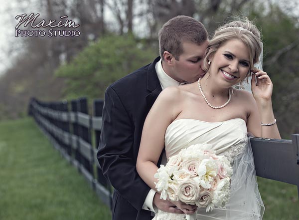 scioto-reserve-country-club-columbus-wedding-photographs-lindsey-010