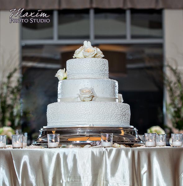 scioto-reserve-country-club-columbus-wedding-photographs-lindsey-017