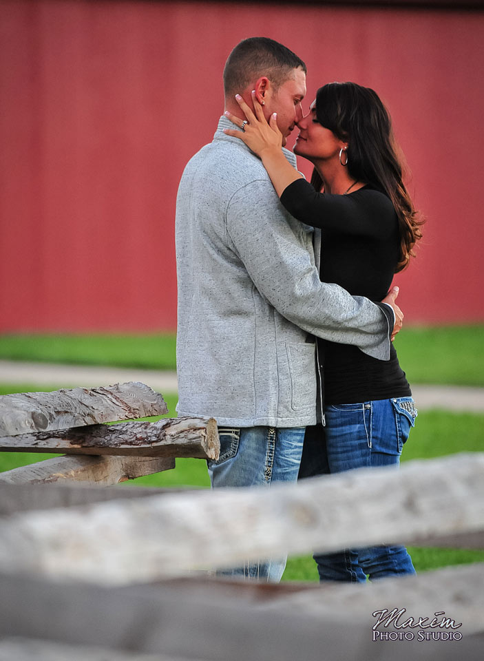 Carriage Hill Dayton Ohio Engagement