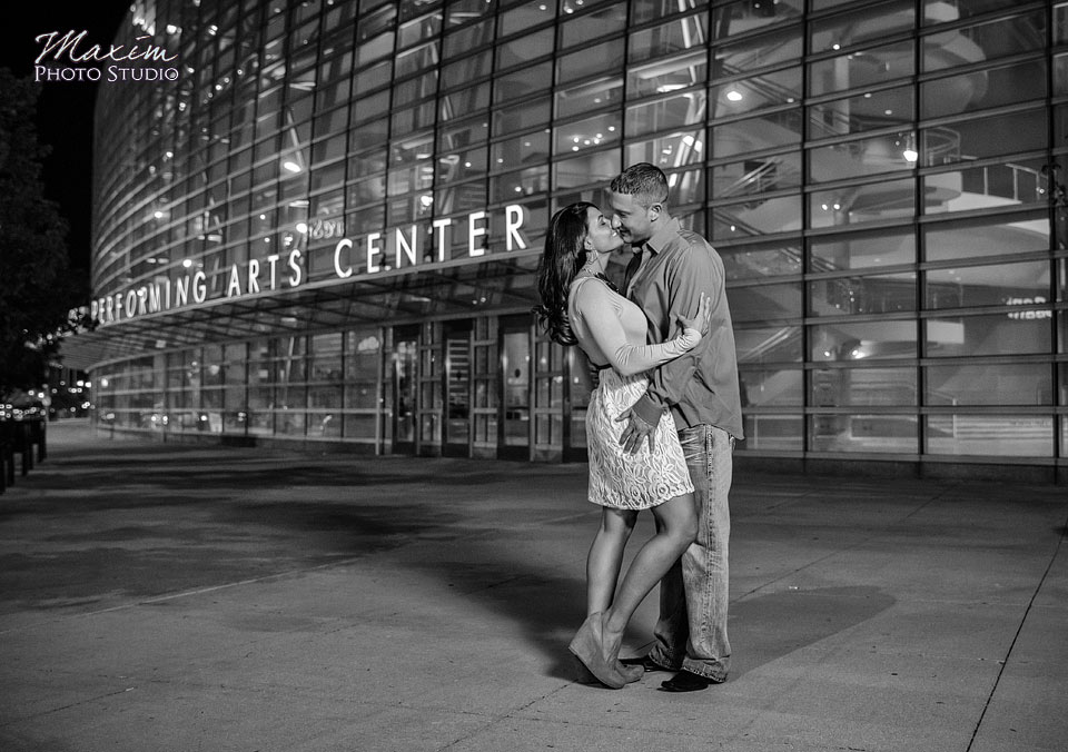 Schuster-center-dayton-ohio-wedding-engagement-01