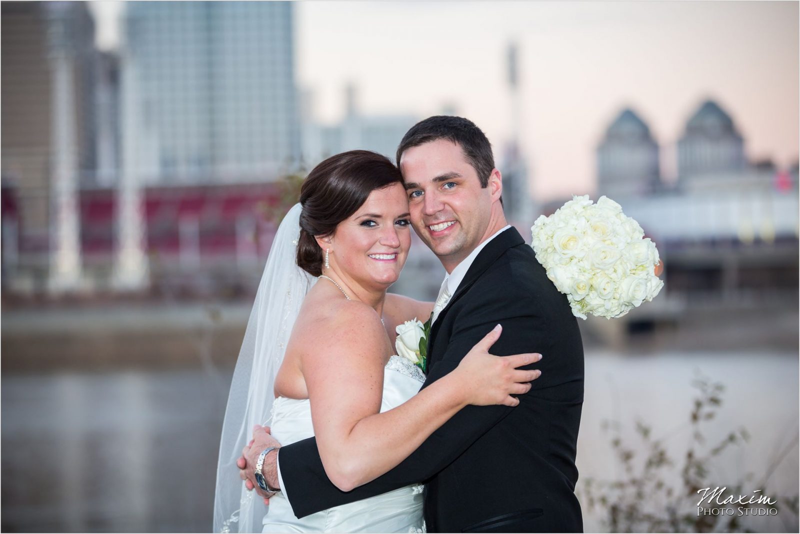 Hyatt Cincinnati Wedding Bride Groom