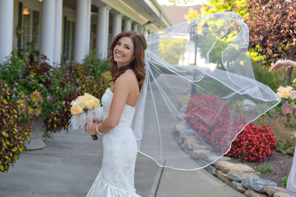Manor House Ohio Wedding Photos eb