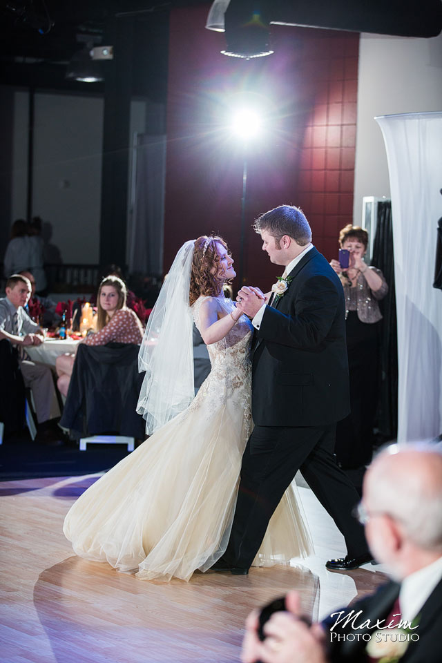 dayton-wedding-photographer-masonic-temple-40