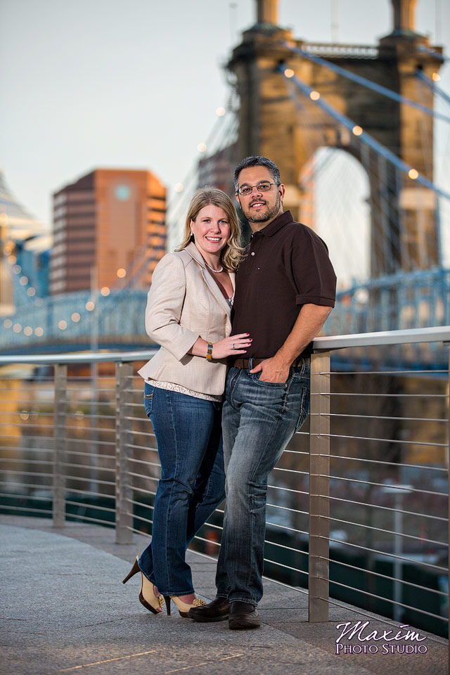 Engagement couple at Smale Riverfront Park