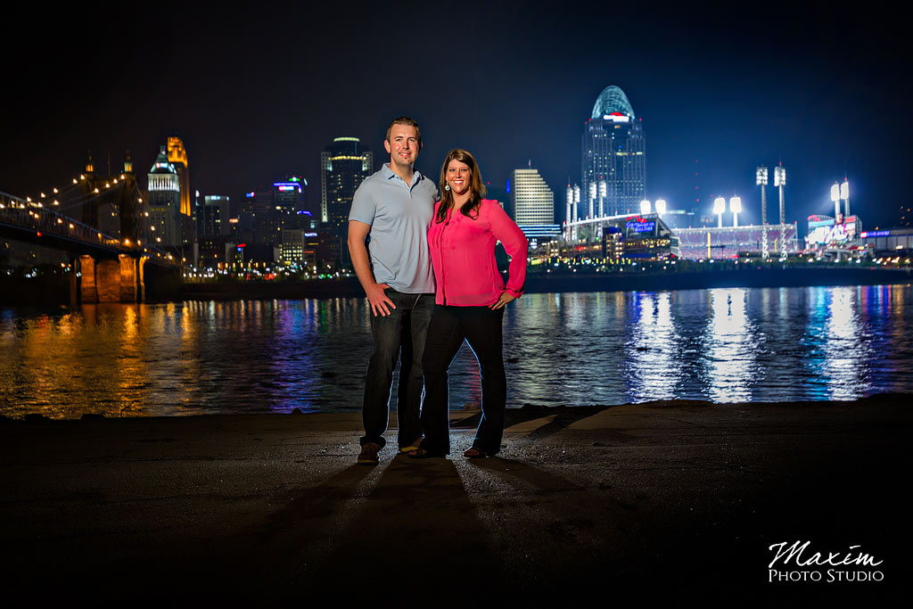 cincinnati skyline engagement pictures