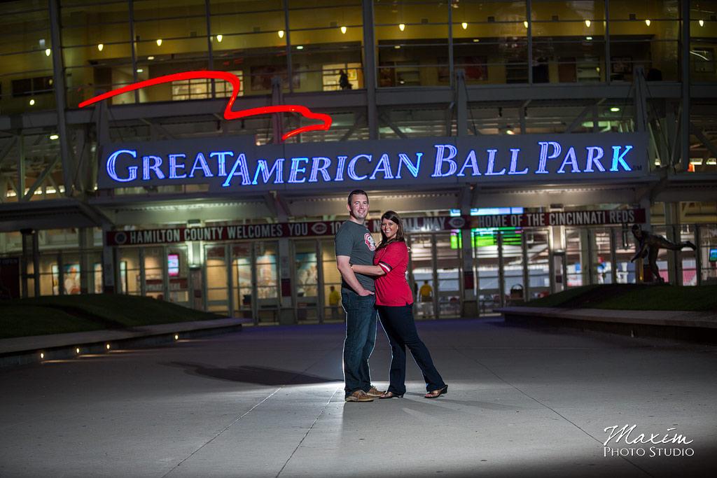 great american ballpark cincinnati engagement pictures off camera flash