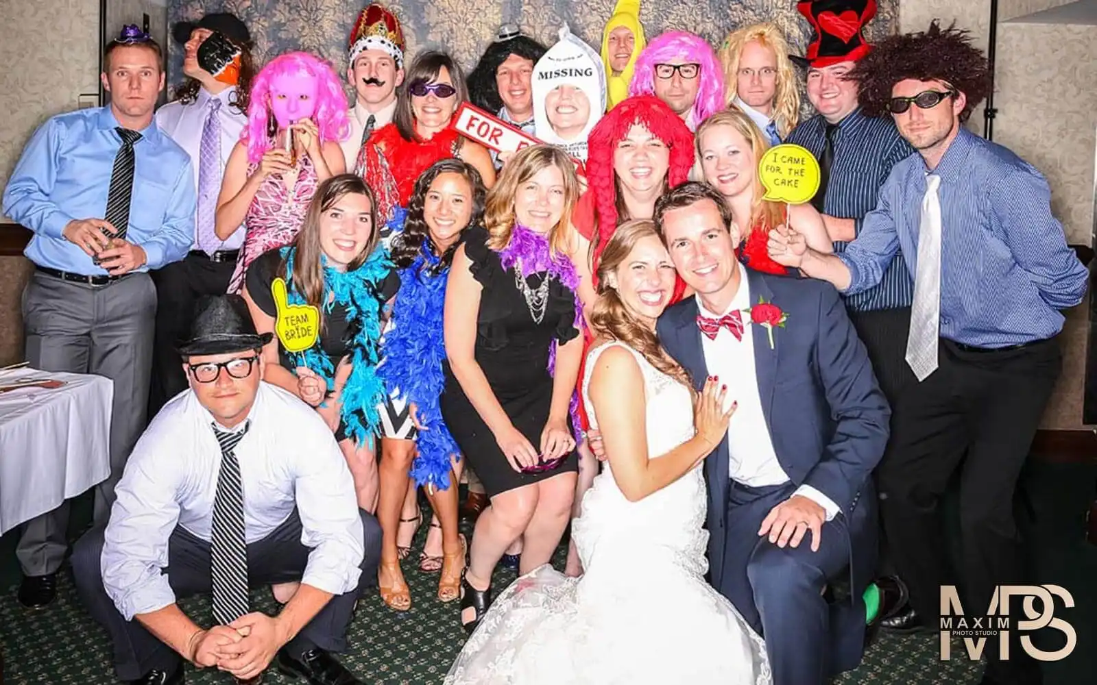 Dayton Country Club Wedding Unboxed Photo Booth