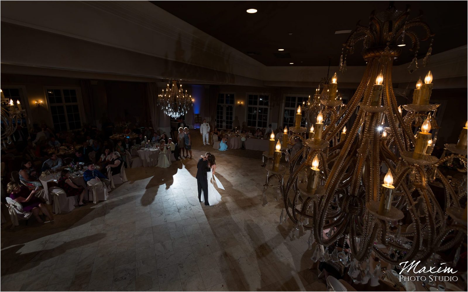 Columbus Wedding Photographers Pinnacle Golf Club Wedding reception