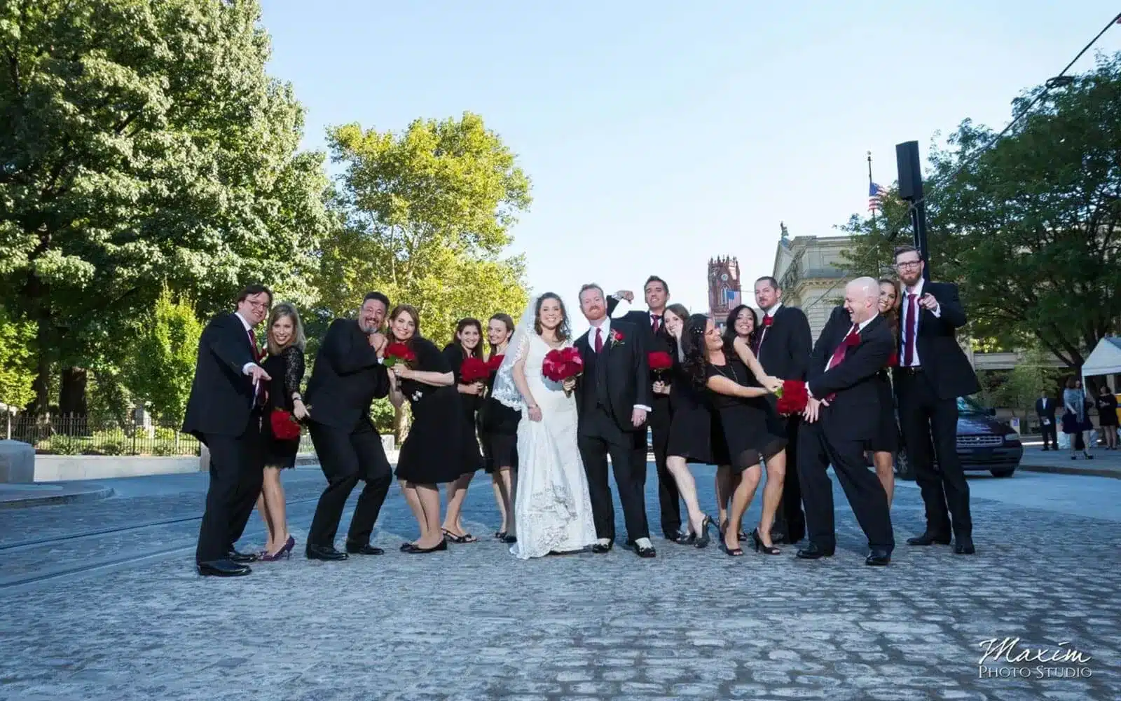 Cincinnati Jewish Wedding bridal party