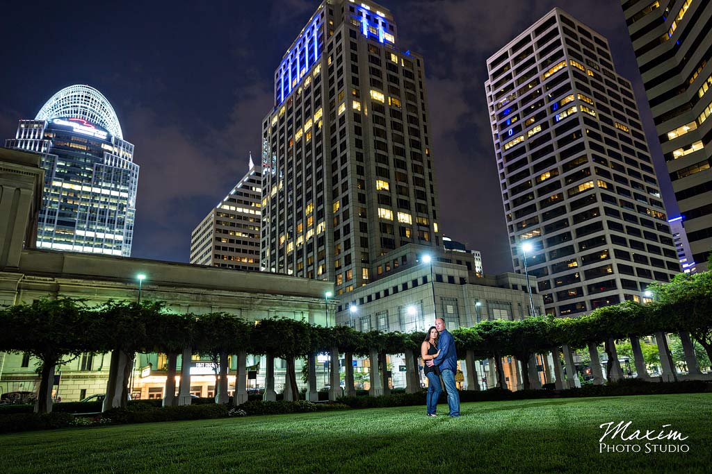 P&G-gardens-cincinnati-night-engagement