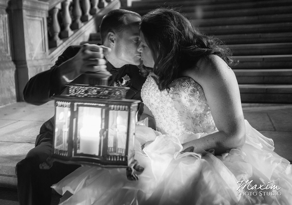 Ault Park Wedding lanterns