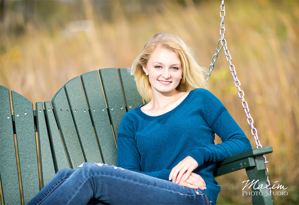 Molli Senior Portraits Carriage Hill Metropark Dayton