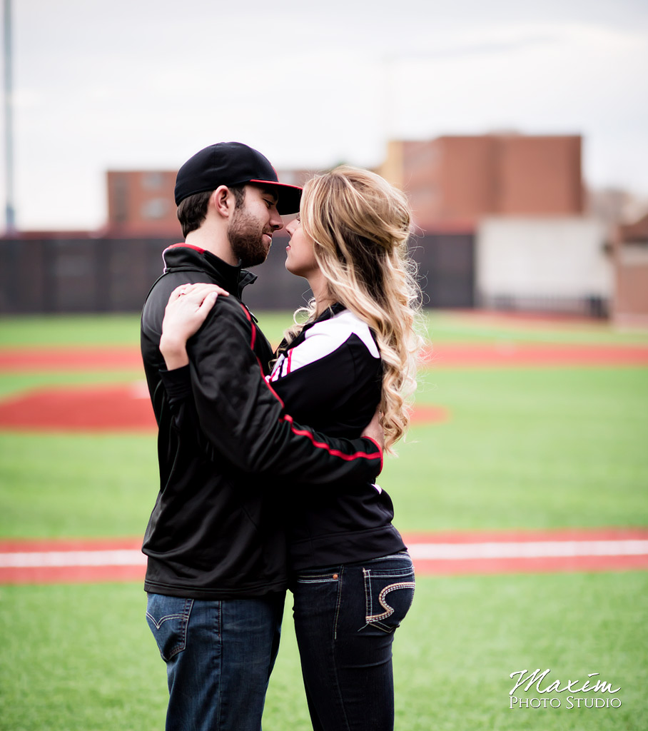 Engagement couple at University of Cincinnati EM