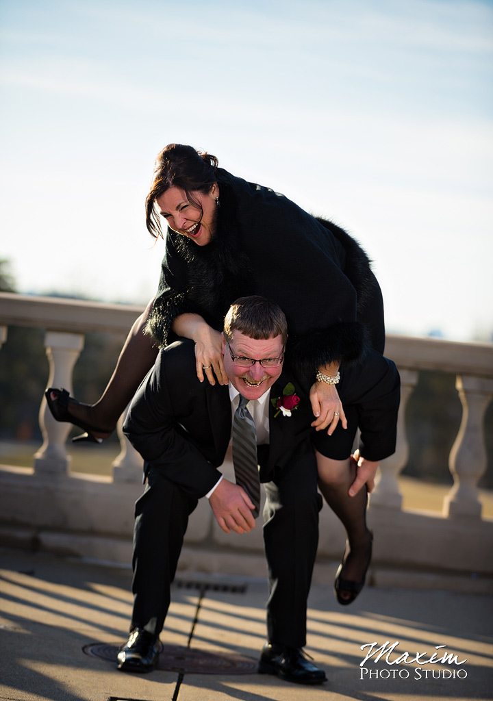 Ault Park Cincinnati Fun Wedding Portraits