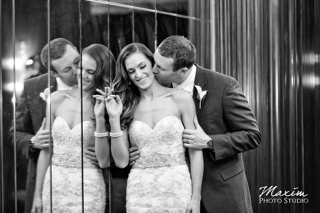 Hilton Netherland Plaza Hotel Cincinnati Wedding Photogrpahy