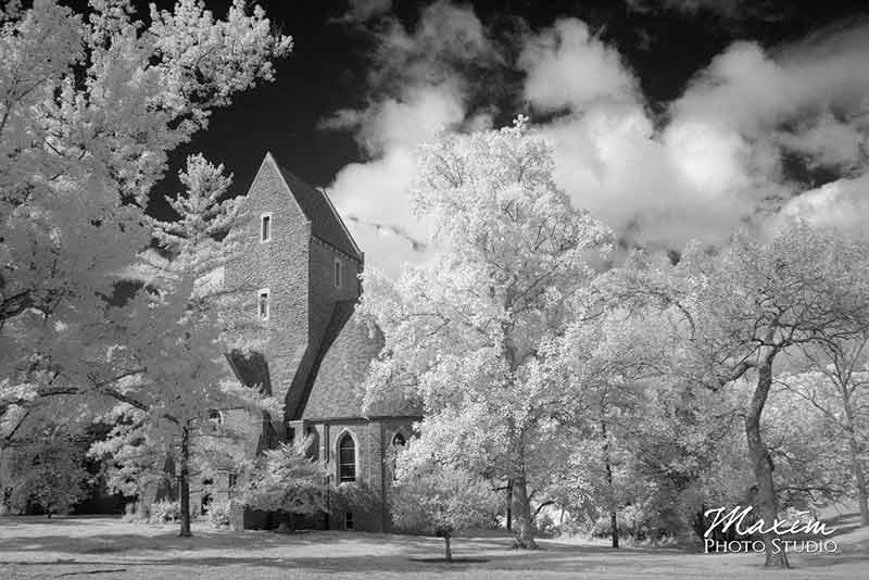 Infrared Wedding Photography by Maxim Photo Studio