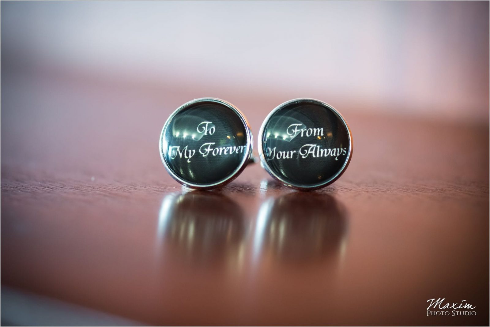 Marriott Rivercenter Covington, Cincinnati Wedding, Groom cufflinks