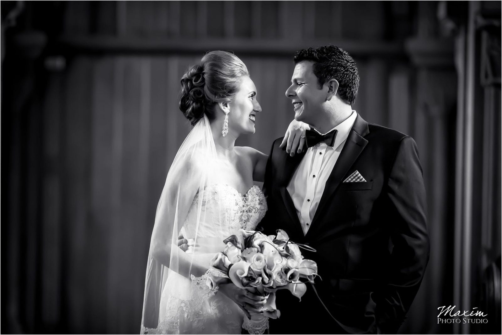 Norman Chapel, Cincinnati Wedding, bride groom