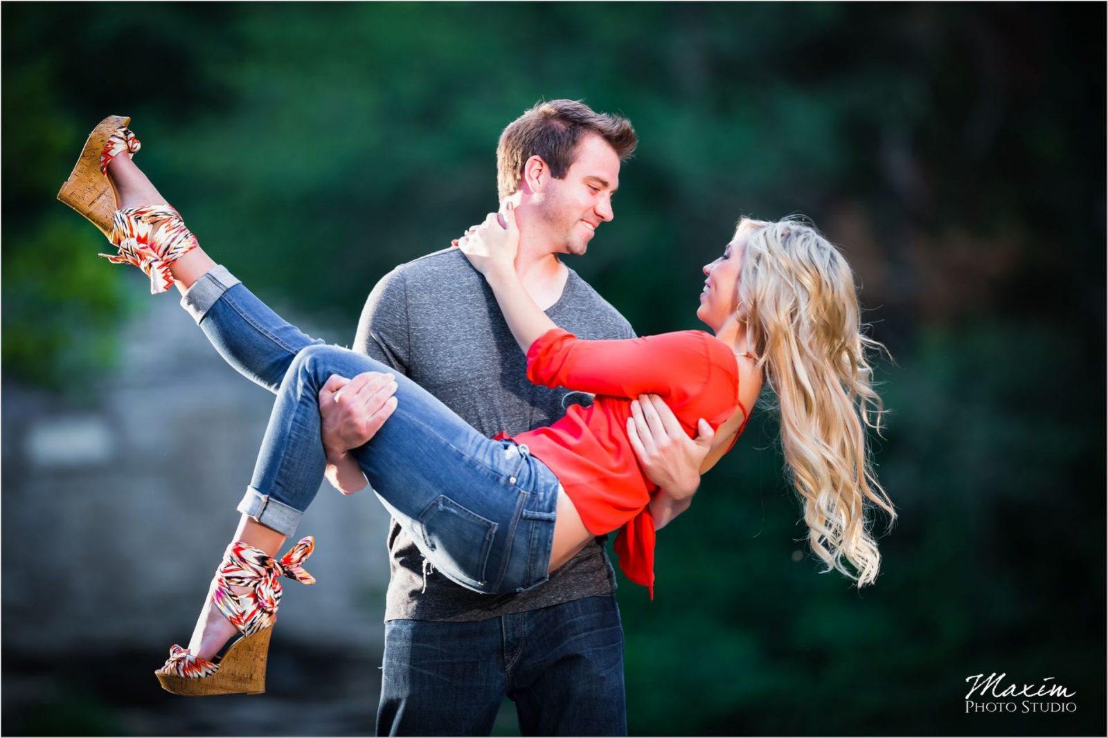 Downtown Cincinnati Engagement Eden Park